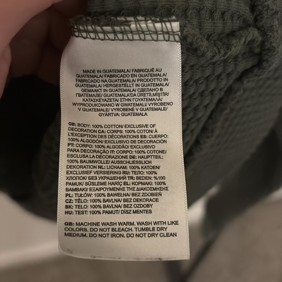 The North Face Sweater - Picture 4 of 5